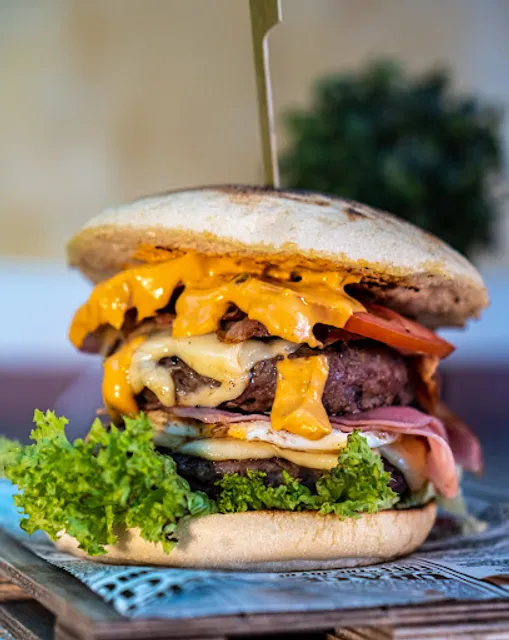 Hamburguesería La Taberna