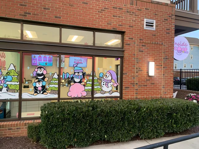 Inside Scoop Creamery