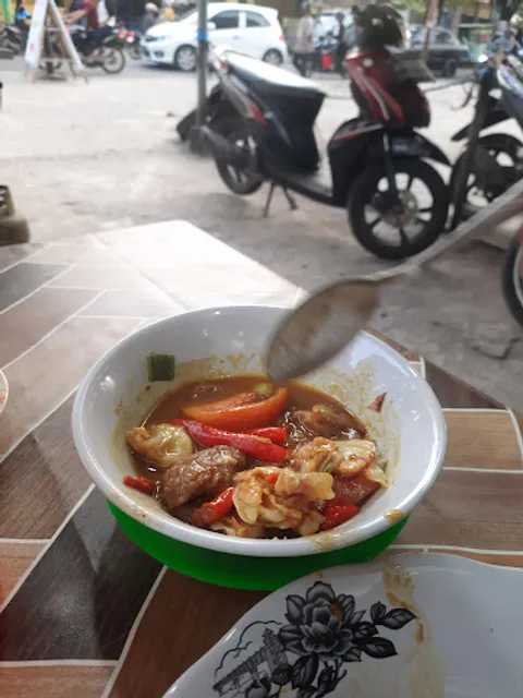 Warung Tongseng Mas Blangkon