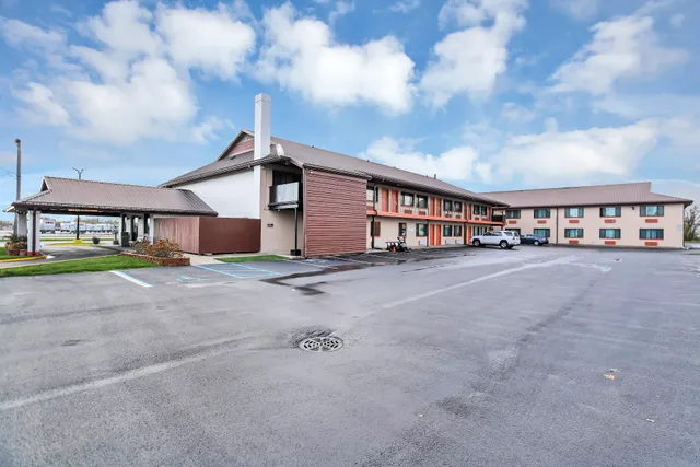 Bridgeview Inn | Chicago Area