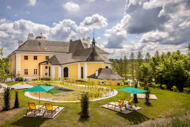 Schlosshotel Rosenau