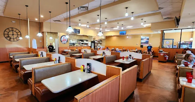 Leo's Coney Island - Flat Rock