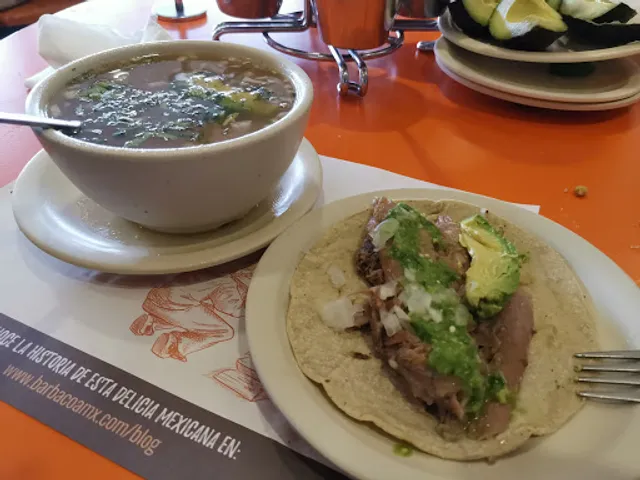 Barbacoa El Mexiquense Satélite