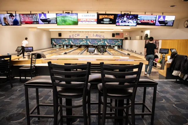 Rich Lanes & 10 Pin Tavern