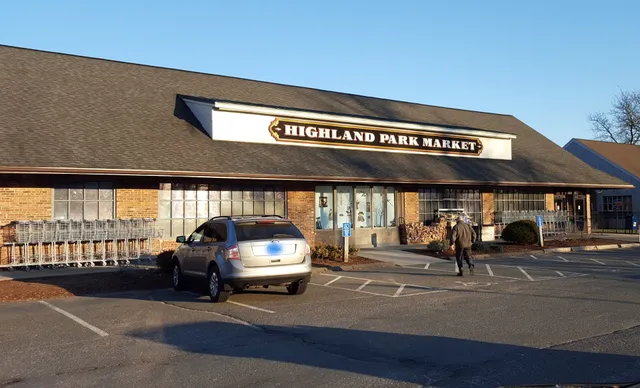 Suffield Village Market