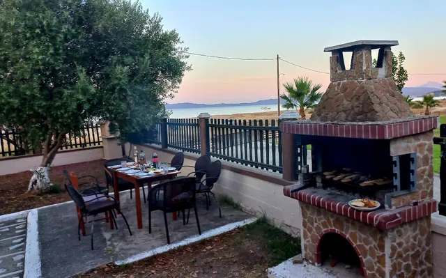 Chalkidiki Holly East House