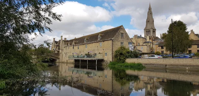 Riverside Apartments Stamford