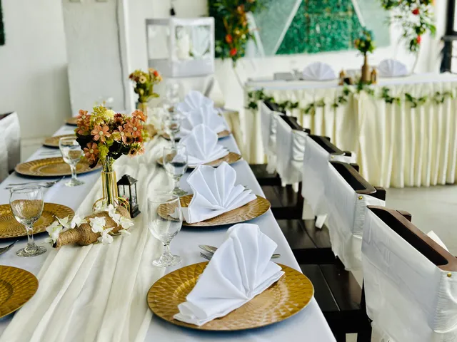 La View De Taal Tagaytay Restaurant