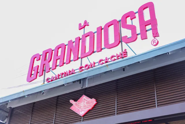 La Grandiosa Cantina