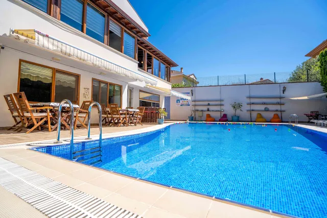 Cunda Giritlioğlu Otel