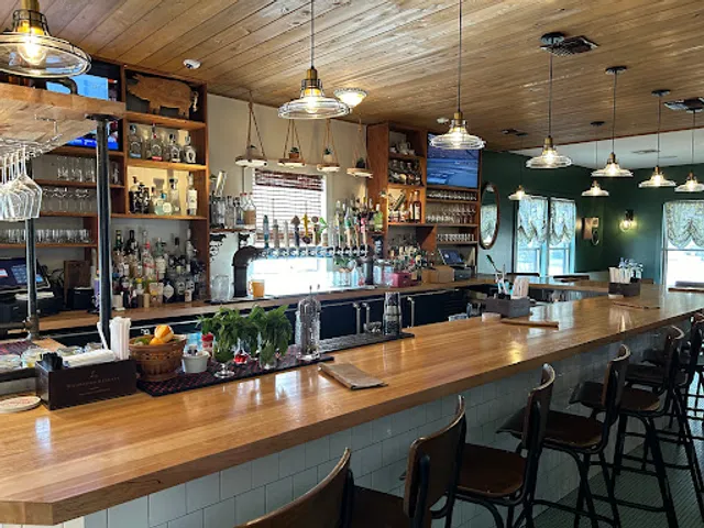 Midcity Restaurant + Bar