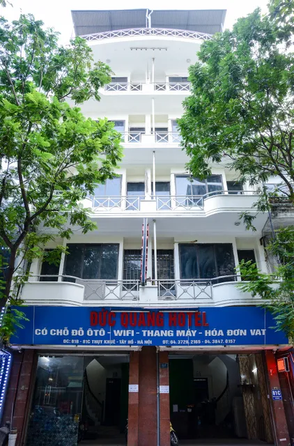 Đức Quang Hotel