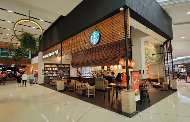 Starbucks Mt Gravatt (Garden City)