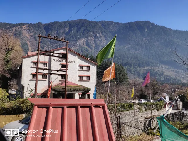 OYO 37990 Aggarwal Cottage