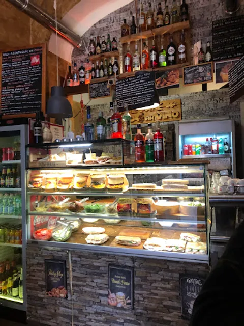 Pane pane vino ar vino