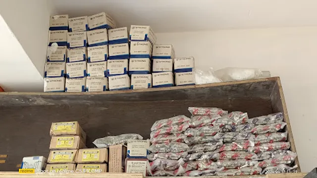 Madeena Hotel - Mangammanapalya