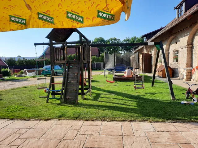 Farmhouse Chmelovice