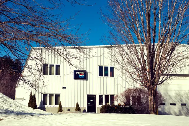 Varsity Beverage / Pepsi Cola Bottling Co.