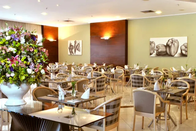 Restaurante Comfort Suites Vitória