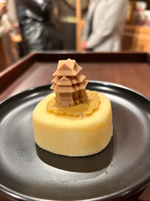 Imperial Palace Jiaolou Cafe