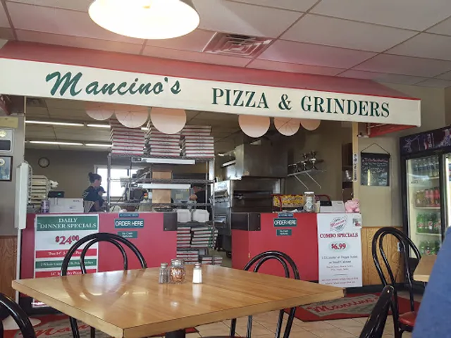 Mancino's Pizza & Grinders