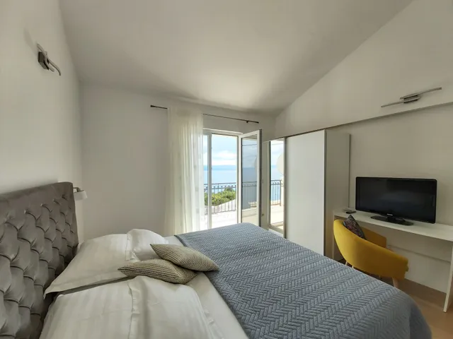 Apartments Marija Brela