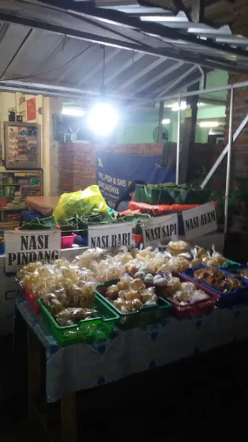 Warung Bu Komang Special Nasi Jinggo