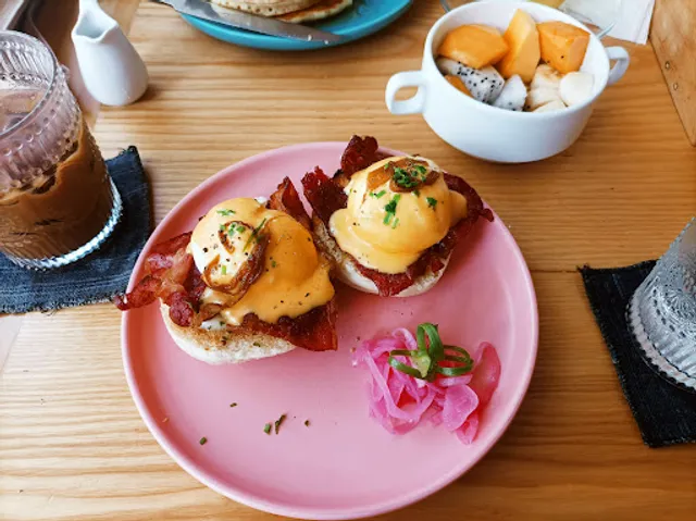 Op La Cafe - All Day Breakfast