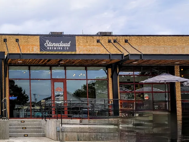 Stonecloud Stillwater Patio & Taproom