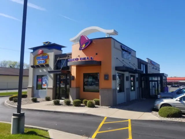Taco Bell / Long John Silver's