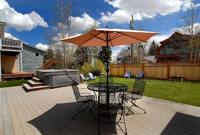 Purple Mountain Bed and Breakfast