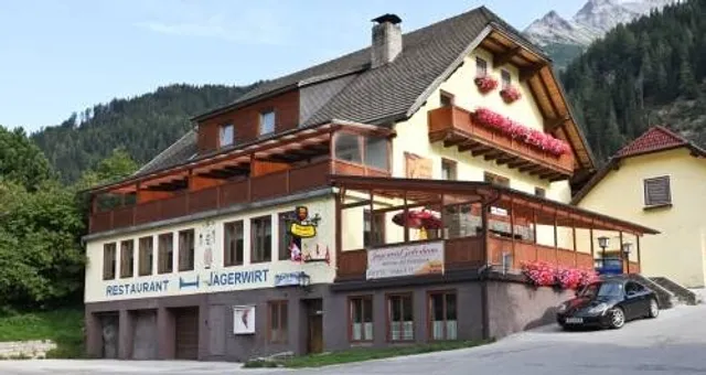 Gasthof / Pension Jägerwirt Zederhaus