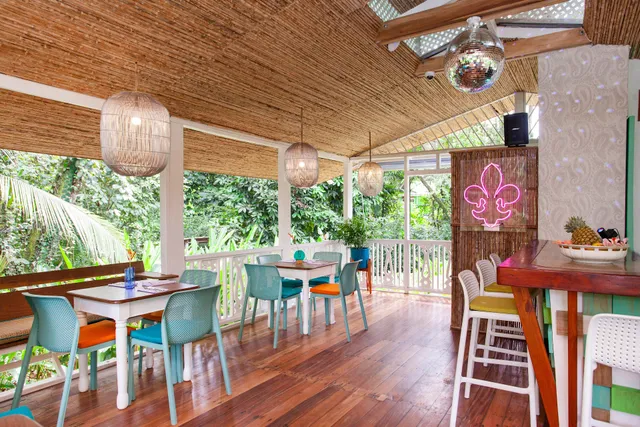 Da Lime Beach Club & Restaurant at Hotel Aguas Claras