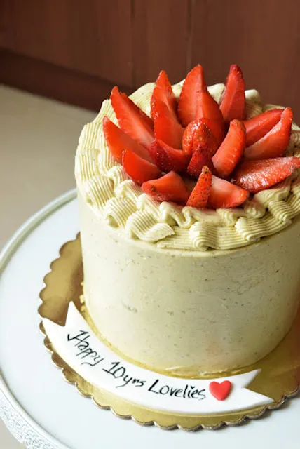 Sugar and Spice Salem (home baker)