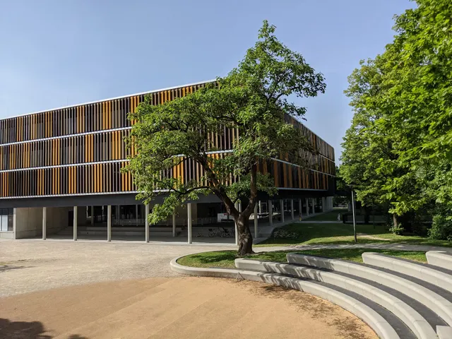 Werner-Heisenberg-Gymnasium (WHG)