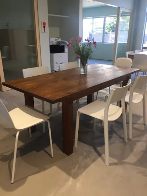 Kokuban Office & Cafe