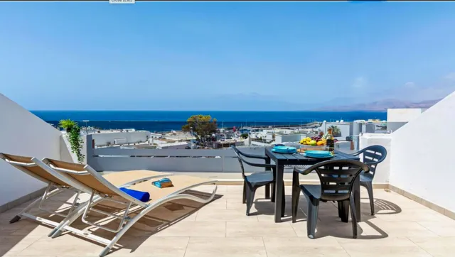 ART HOUSE RENT S.L.U. Acquamarina e Zaffiro