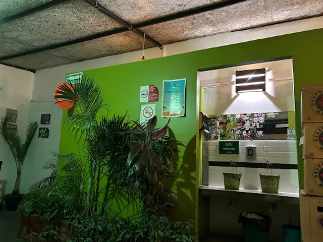 1000 Caguamas Puerto Vallarta