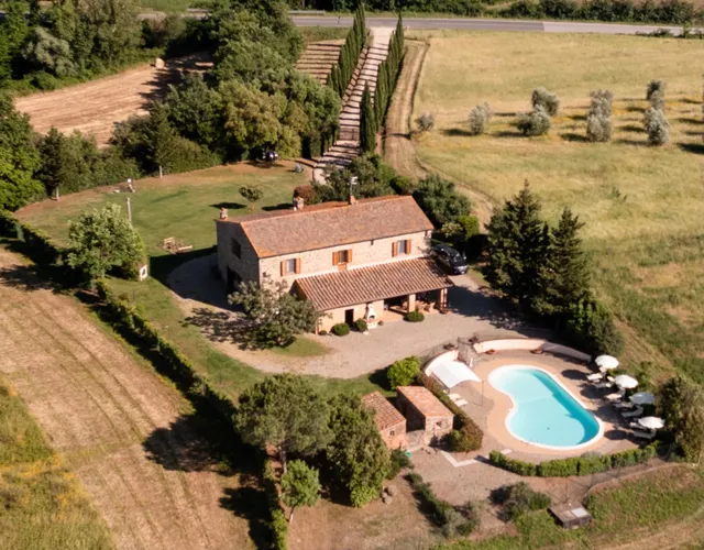 AGRITURISMO Tenuta di Montemassi FATTORIA