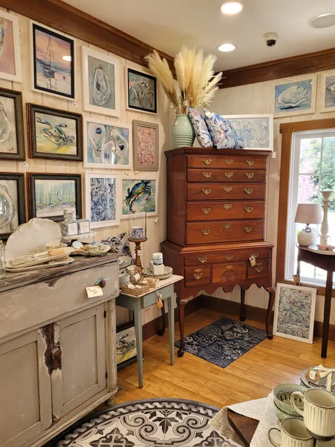 Colonial Collectibles Ltd