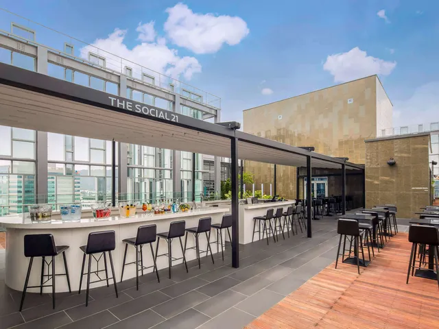 Novotel Ambassador Seoul Dongdaemun Hotels & Residences