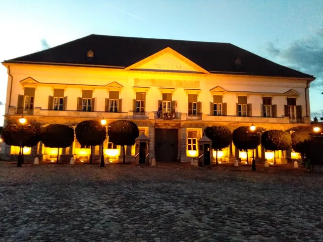 Locomotive Light Hostel