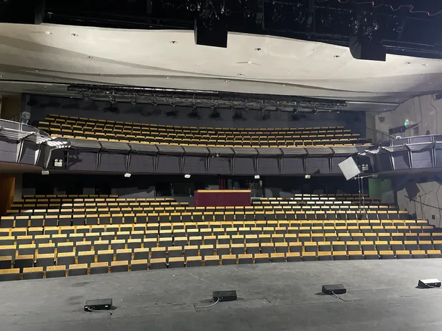The Singapore Airlines Theatre