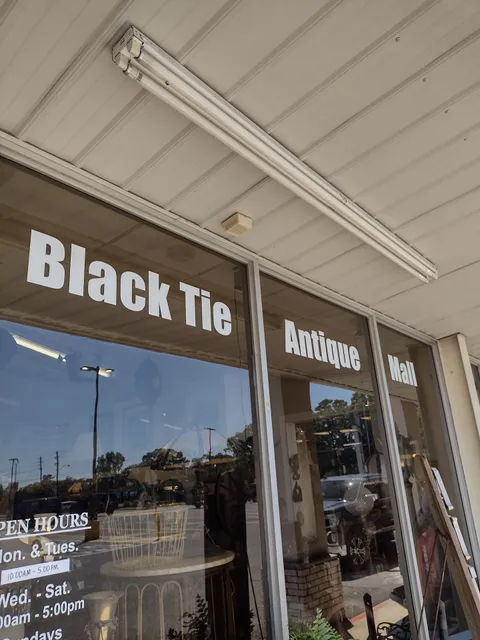 Black Tie Antique Mall