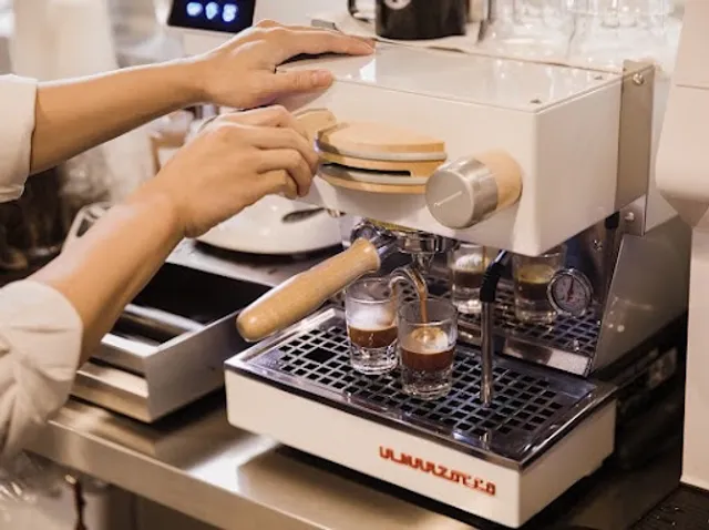 珈琲部 COFFEE & CO.