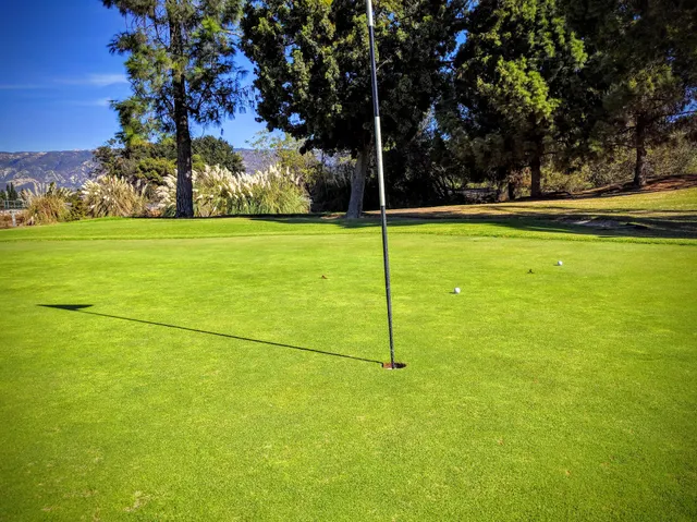 Twin Lakes Golf Course