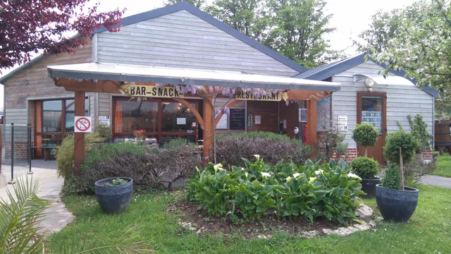 Camping Pommiers Des Trois Pays