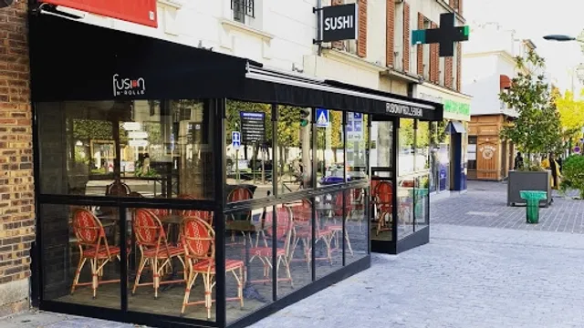 Fusion N'Rolls Sushi