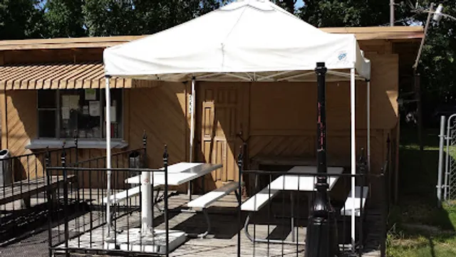 Pee Wee's Snack Shack