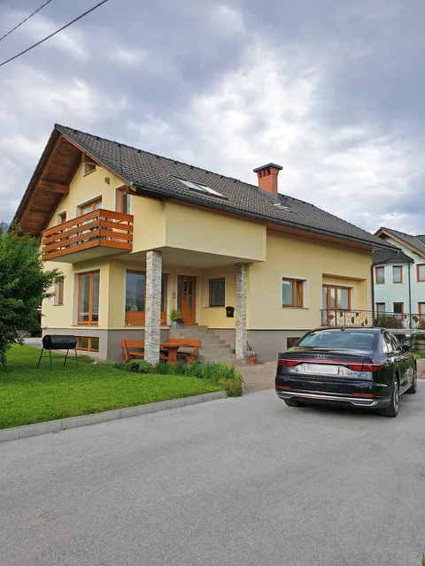 Apartment Vida - Bright family-friendly apartment